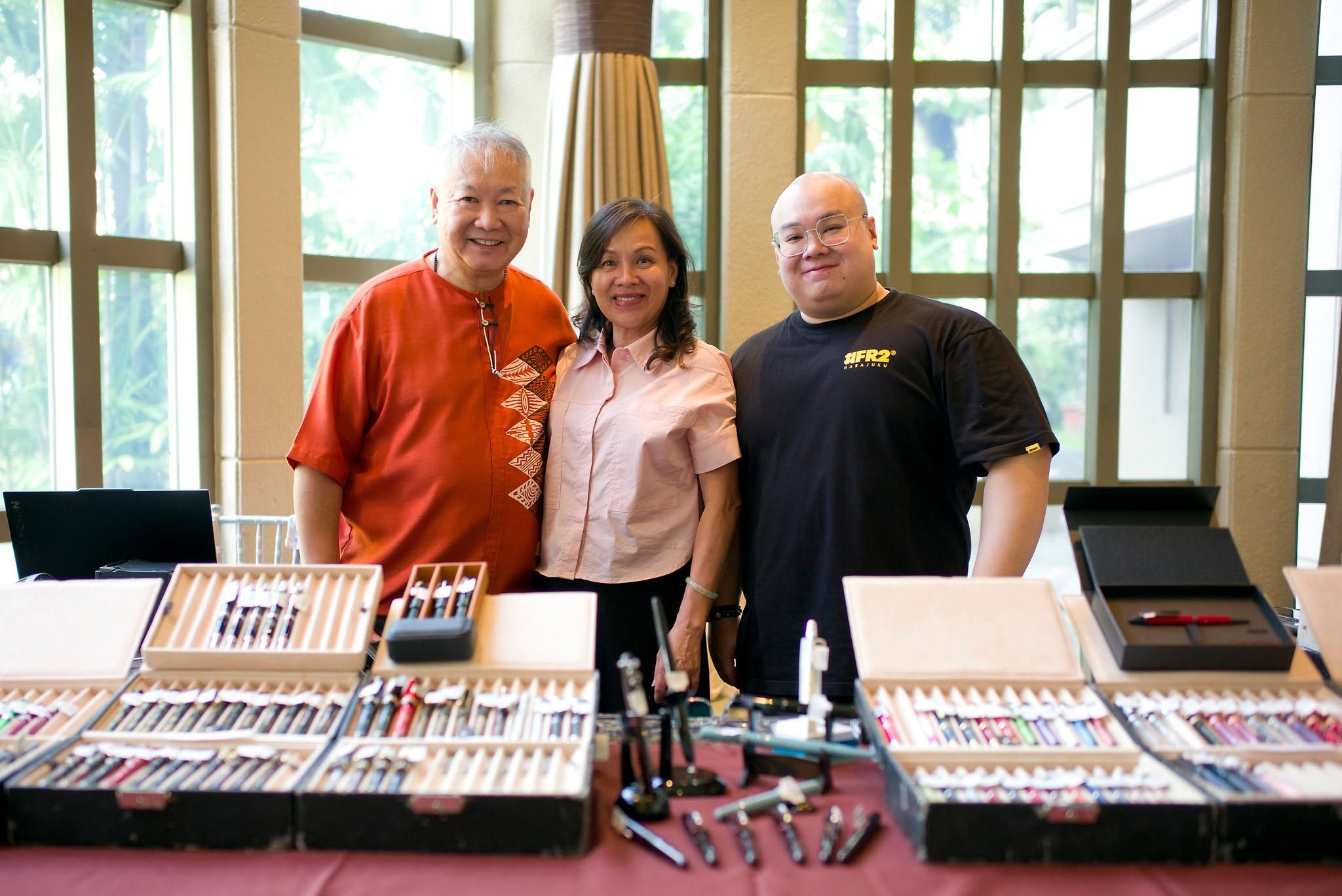Iyan Tan and team