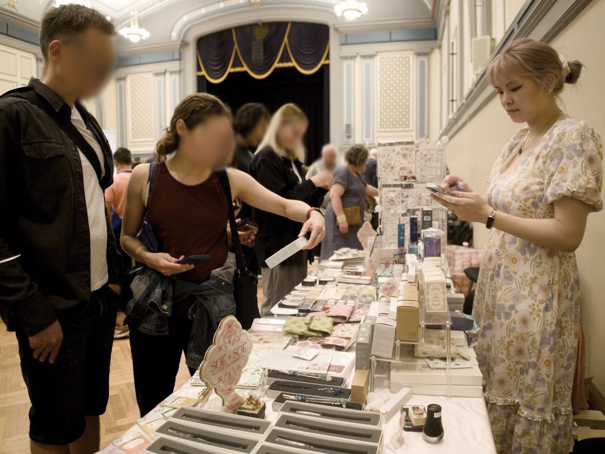 Yue Soe at the 2024 Melbourne Pen Show