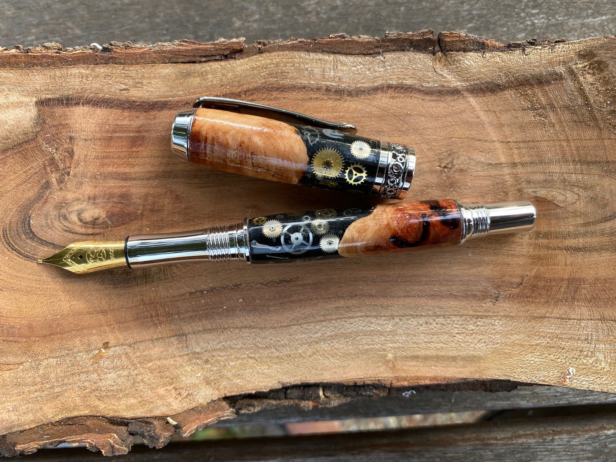 Bespoke fountain pen on raw wood