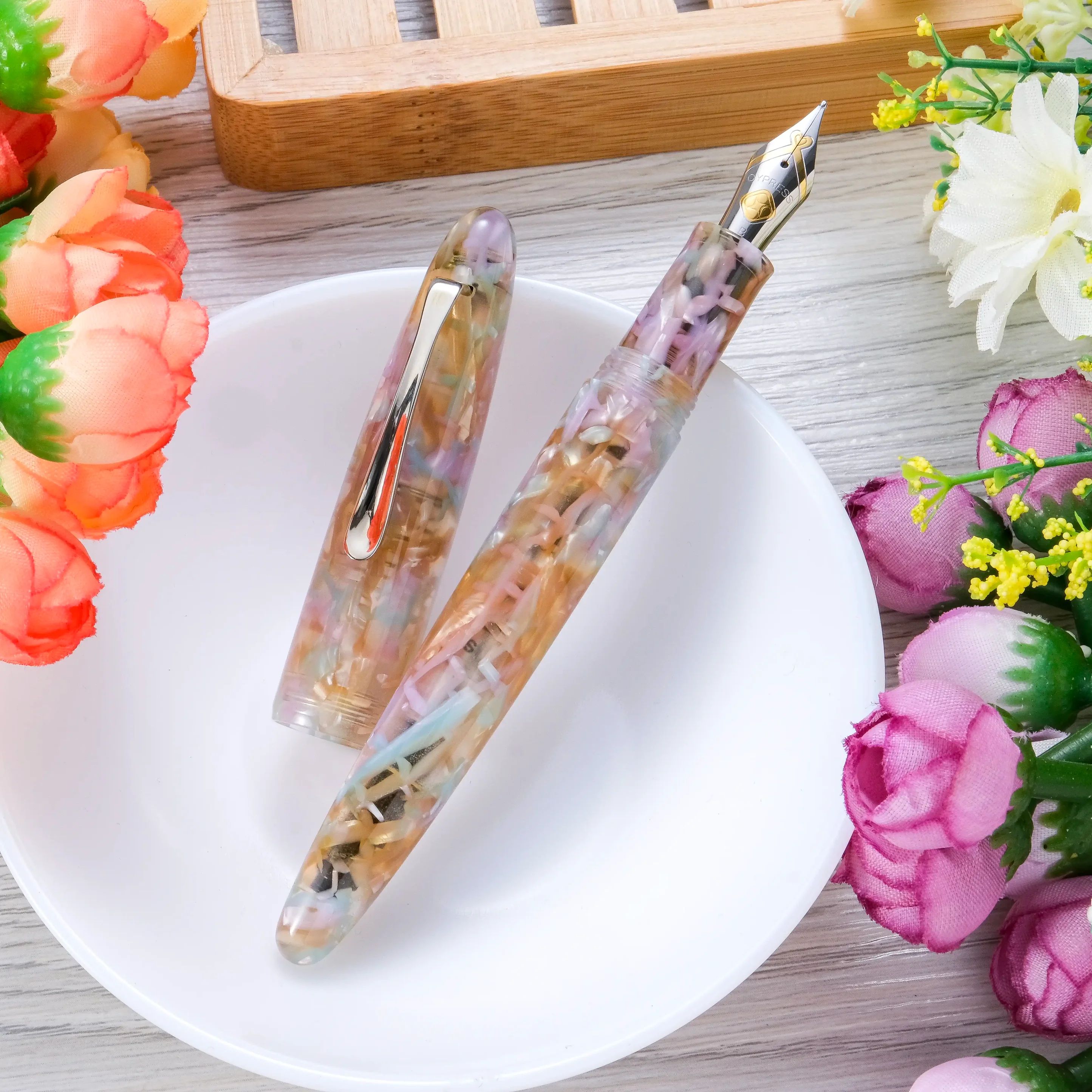 Cypress Flower Garden Fountain pen