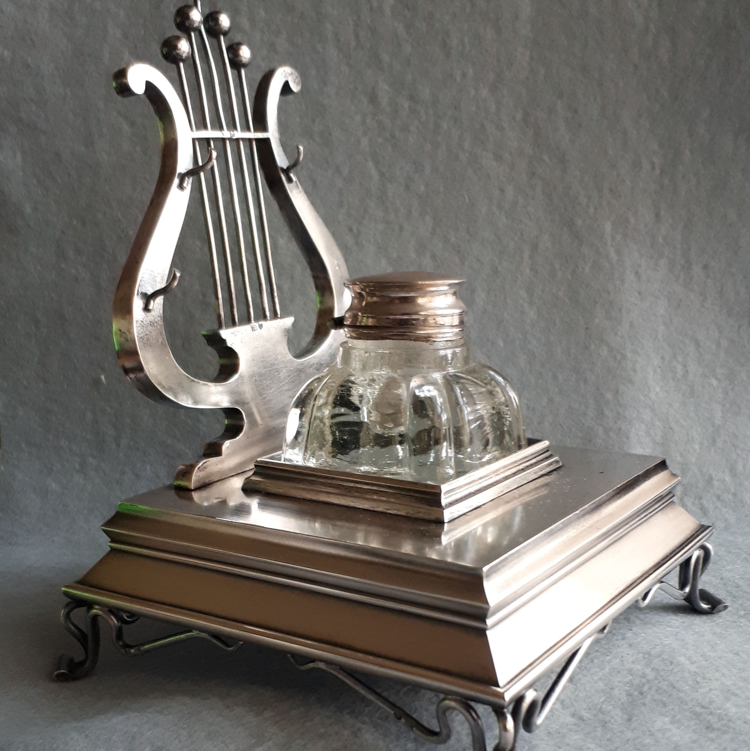 Russian inkstand oblique